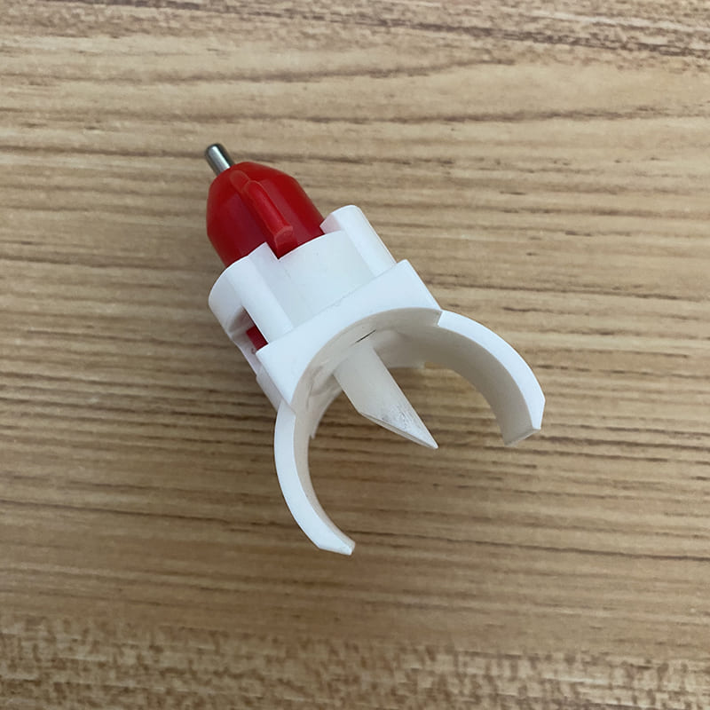 Equipo avícola, bebederos automáticos con tetina para pollo, bebederos para pollos de granja avícola con silla de montar para LM-48