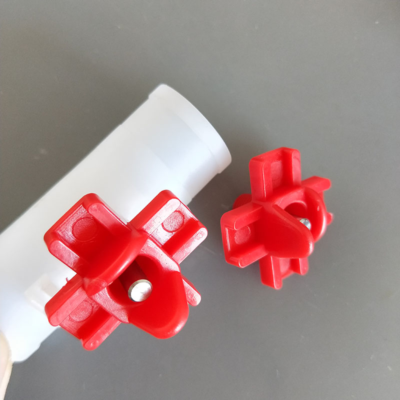 Bebedero con tetina para pollo y montaje lateral Horizontal, tetinas de agua para aves de corral con tuerca arandela, bebedero automático para granjas avícolas, Lm-31