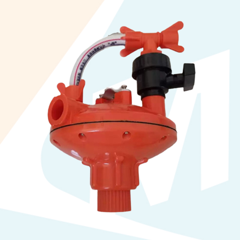 Ajuste la válvula reductora de presión del pollo con el regulador de presión automático del sistema de agua para la línea de bebida de aves de corral LML-21