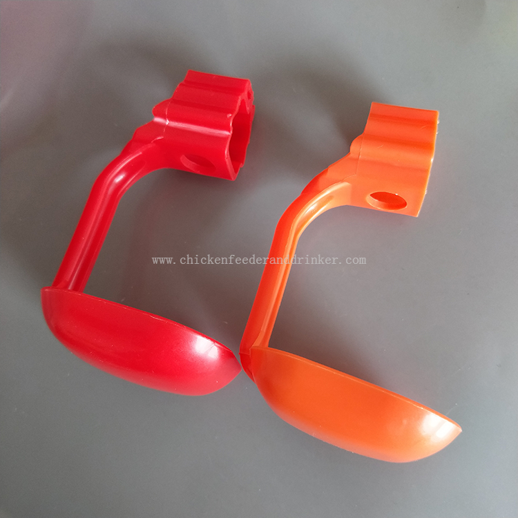 Taza de agua para pollo automática de alta calidad, vaso colgante para goteo para pollo, bebedero para tetina, LM-66 para cría de aves de corral