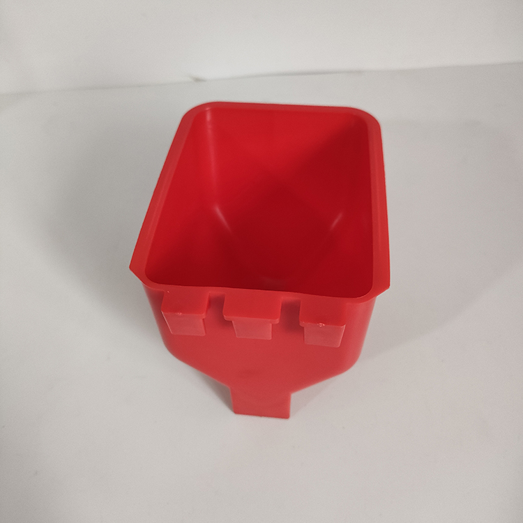 Comedero para palomas (7)