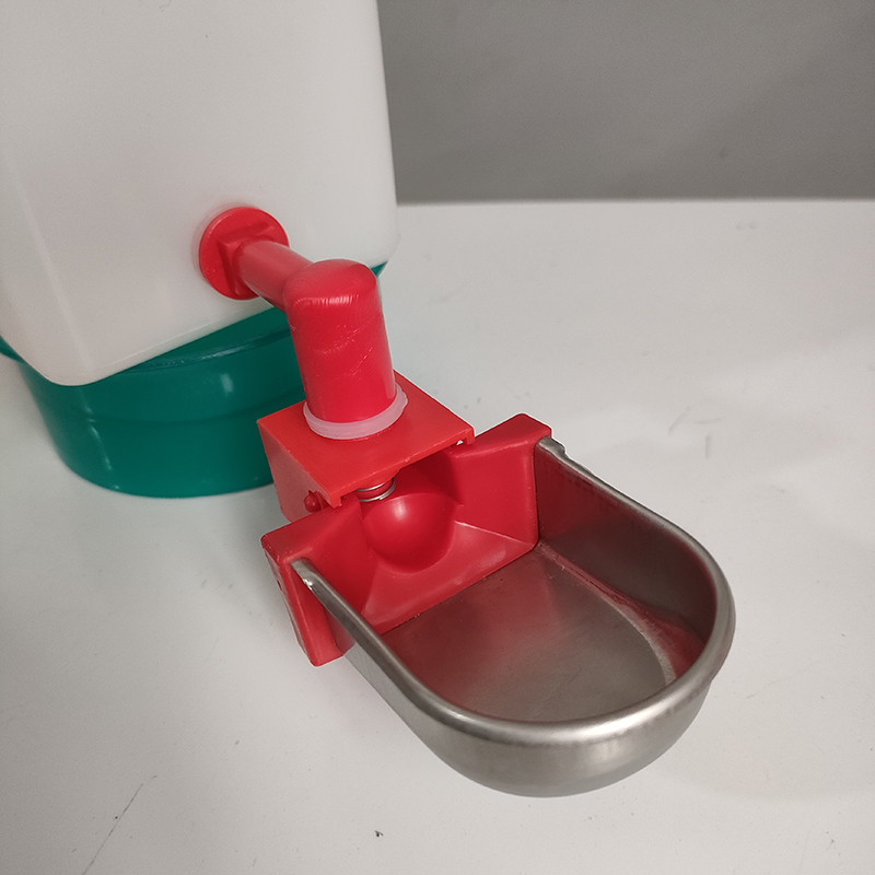 Equipos automáticos para aves de corral KIT de bebederos para animales pequeños/mascotas/conejitos/hurones/pollos/hámster/cobayas Vaso metálico para beber roedores LM-120