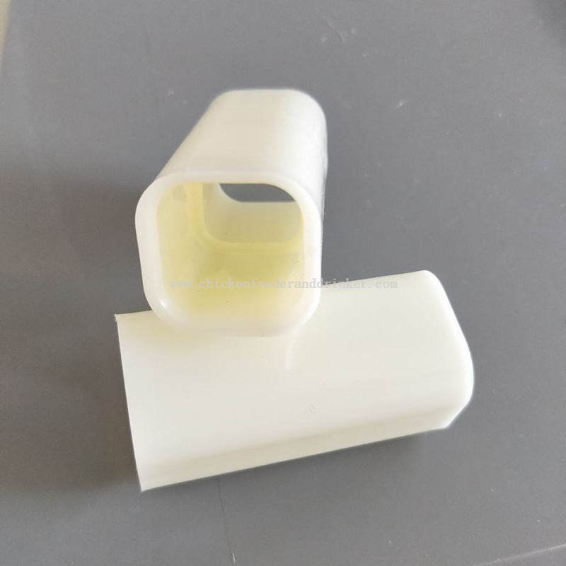 Conector de conmutación del sistema de agua potable para granja de pollos y aves de corral para tubo redondo tubo cuadrado LML-33/34