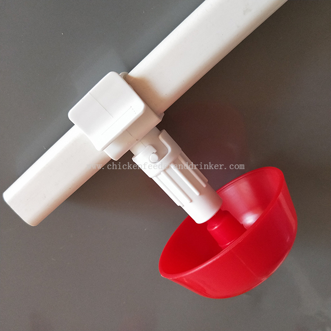Durable en uso bebedor pollo granja avícola bebedor de pezón pollo aves de corral automático LM-67