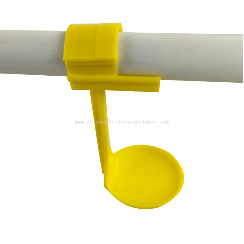 Dr Inker de pezón de alta calidad con vaso de goteo Sistema automático de bebedero de pezón para pollos Fabricación con vasos de goteo Valco Bebedero de pezón para aves de corral