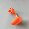 Taza de agua para pollo automática de alta calidad, vaso colgante para goteo para pollo, bebedero para tetina, LM-66 para cría de aves de corral