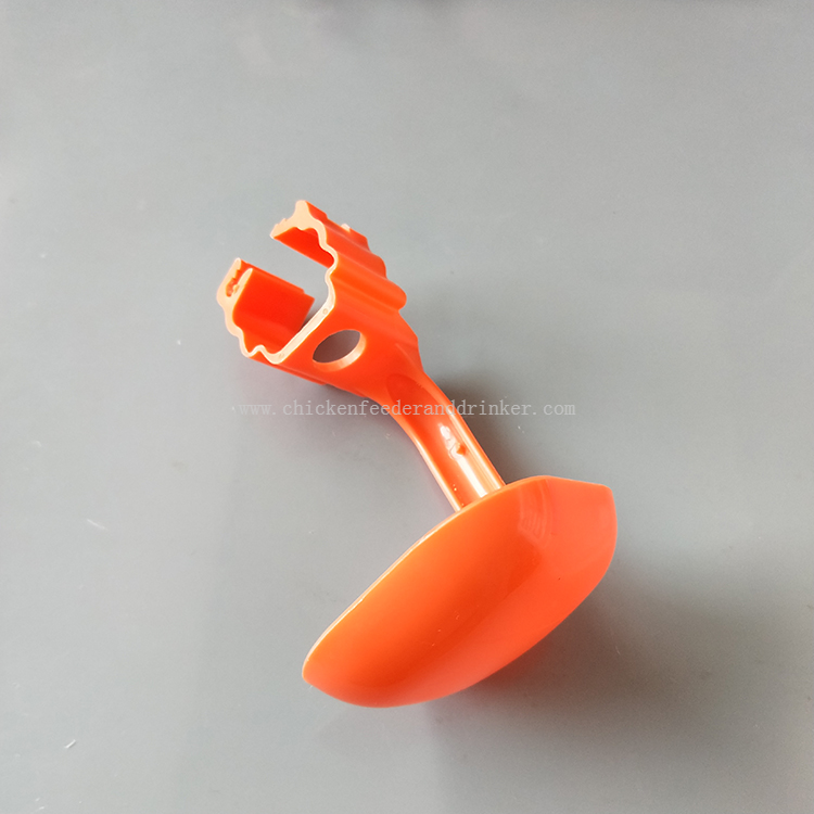 Taza de agua para pollo automática de alta calidad, vaso colgante para goteo para pollo, bebedero para tetina, LM-66 para cría de aves de corral