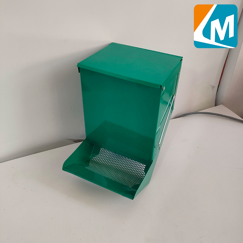 Alimentador automático para granja de conejos Línea de alimentación para conejos al por mayor LMR-30